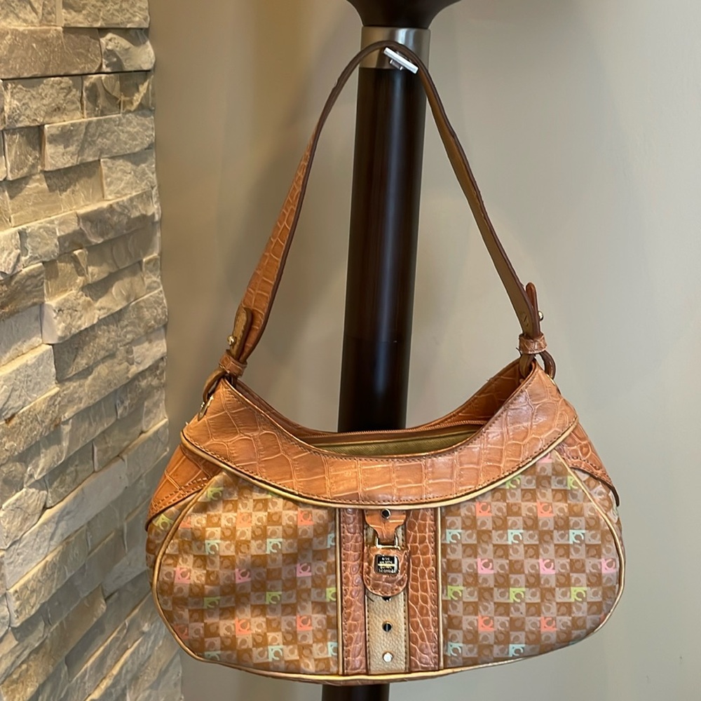 Liz Claiborne Tan Purse